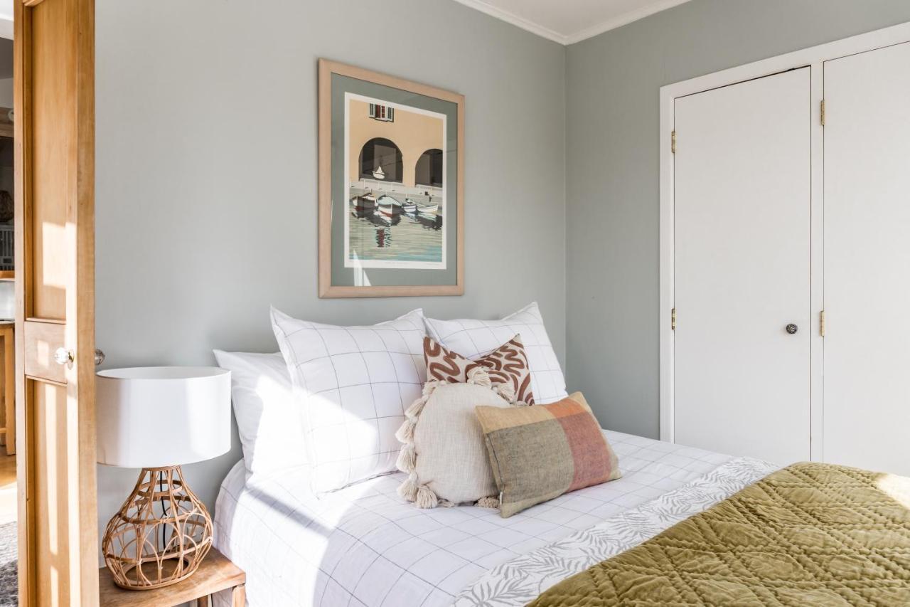 Kowhai Cottage & Studio Raglan Ngoại thất bức ảnh